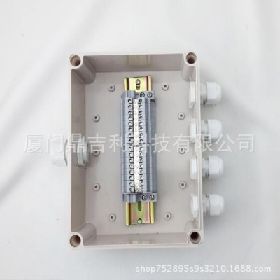 一进八出防水接线盒 端子汇流盒电线接线穿线盒电线分配过线盒图4