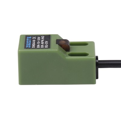 厂家批发量大从优电感式方形SN04-N直流三线NPN常开 防水接近开关图2