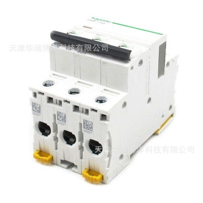IC65N小型断路器A9F18332空气开关IC65N 3P C32A漏电断路器 5个图3