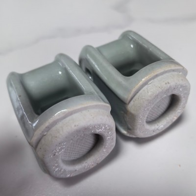 厂家直销电工螺丝瓷绝缘子白(绿)色陶瓷低压针式802-4绝耐高温图4