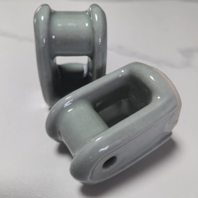 厂家直销电工螺丝瓷绝缘子白(绿)色陶瓷低压针式802-4绝耐高温