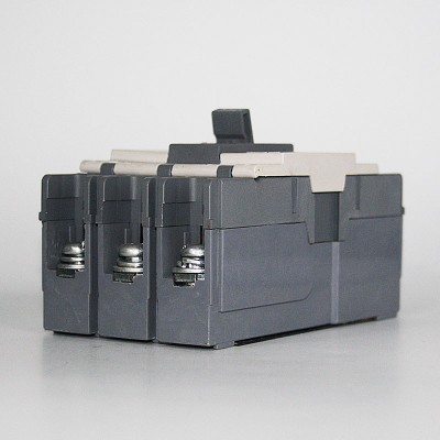 生产ABE系列100A3P塑壳断路器103B空气总开关63A三相保护出口