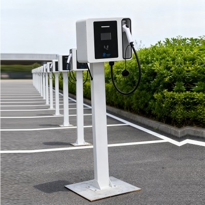 5米7kw立柱收纳式充电桩运营刷卡扫码新能源壁挂自动伸缩充电枪图2
