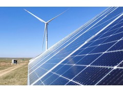 中核镶黄旗风光储一体化基地项目光伏区组件全面安装完成
